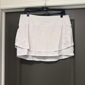 Athleta Stealth TruCool white athletic Skort L